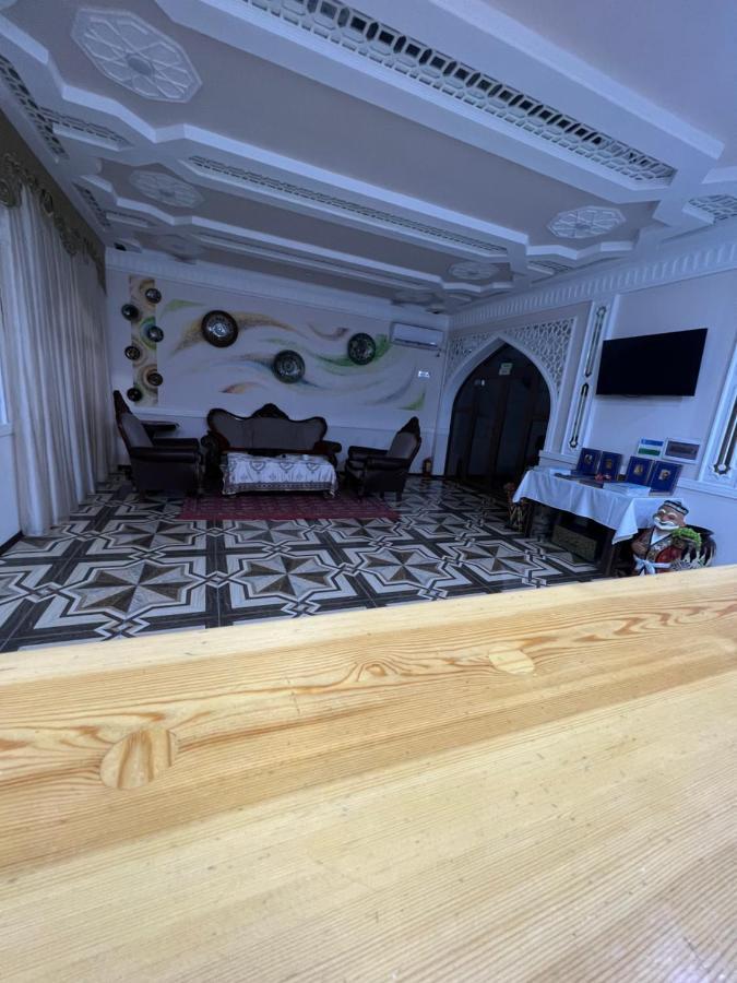 בוקורו Hotel Kupala מראה חיצוני תמונה