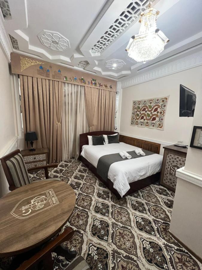 בוקורו Hotel Kupala מראה חיצוני תמונה