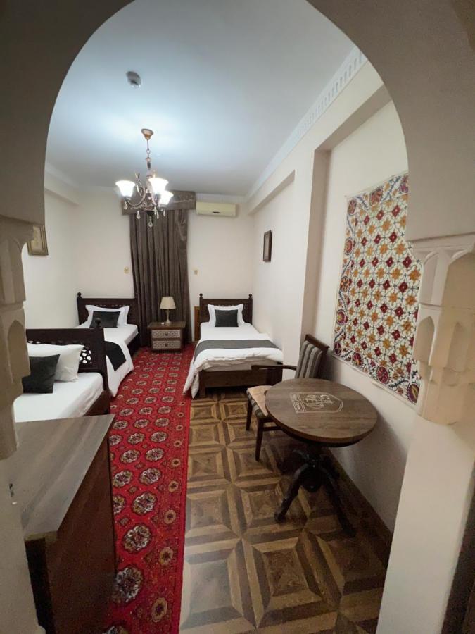 בוקורו Hotel Kupala מראה חיצוני תמונה