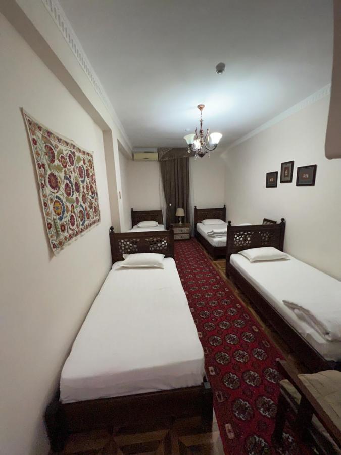 בוקורו Hotel Kupala מראה חיצוני תמונה