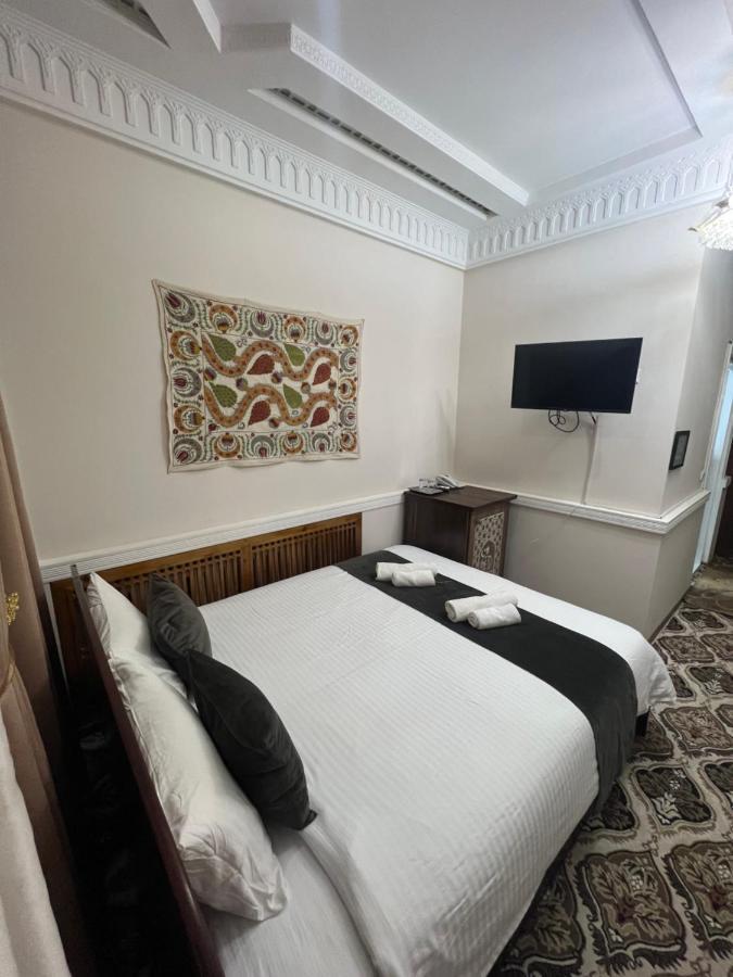 בוקורו Hotel Kupala מראה חיצוני תמונה